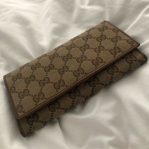 Gucci wallet